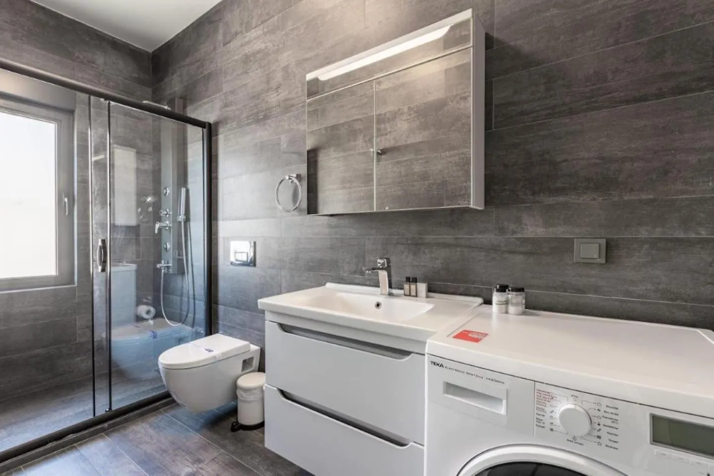 Apartment Gorgeous Studio W Stunning Views Patio! #361 Istanbul